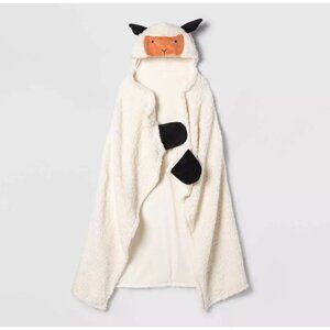 Pillowfort™ Sheep Hooded Faux Fur Blanket 40" x 50" Dress Up Decor   B17